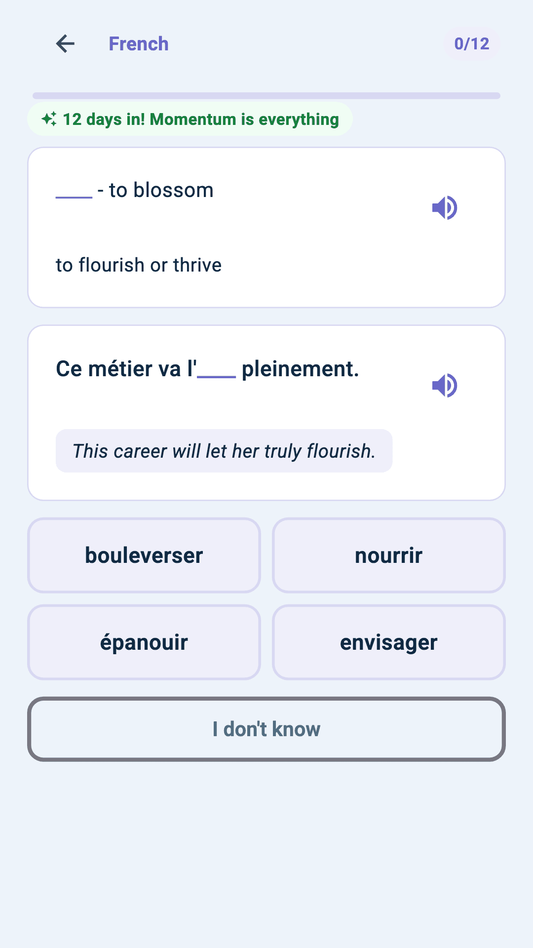 Learning screen for the Norwegian course: a Bokmål target word hidden as a blank within an example sentence, with multiple-choice options to answer